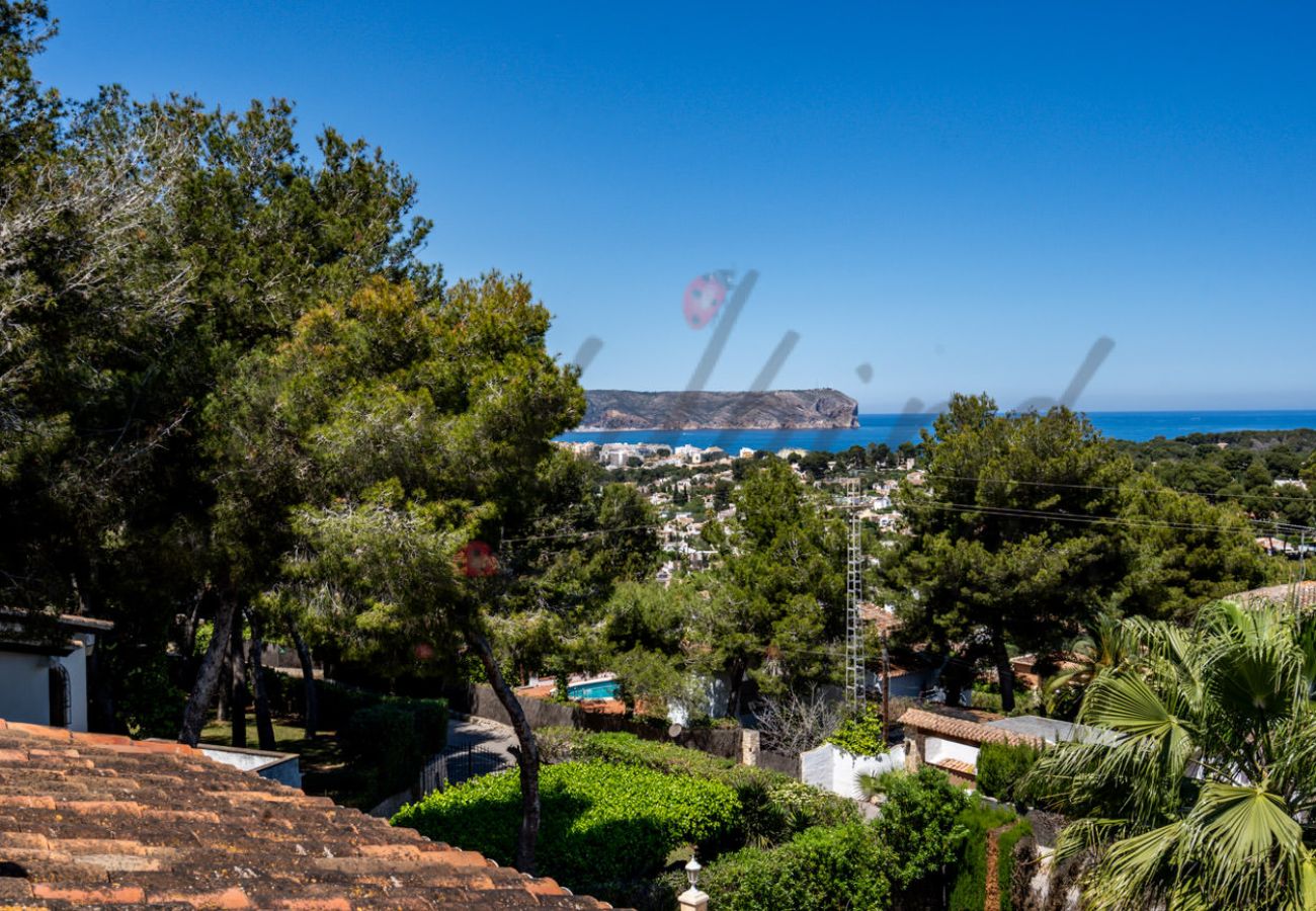 Villa in Javea - LB041 Four bedroom villa with private pool