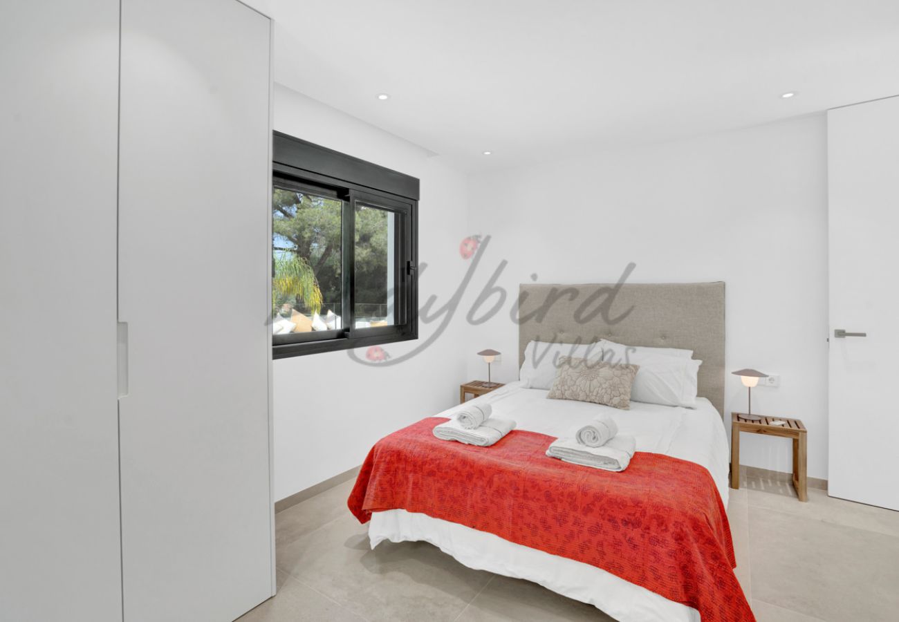 Villa in Denia - LB042 Modern bright Villa on a flat plot