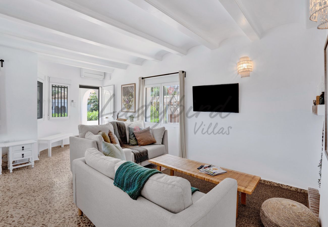 Villa in Denia - LB041 two bedroom villa with pool