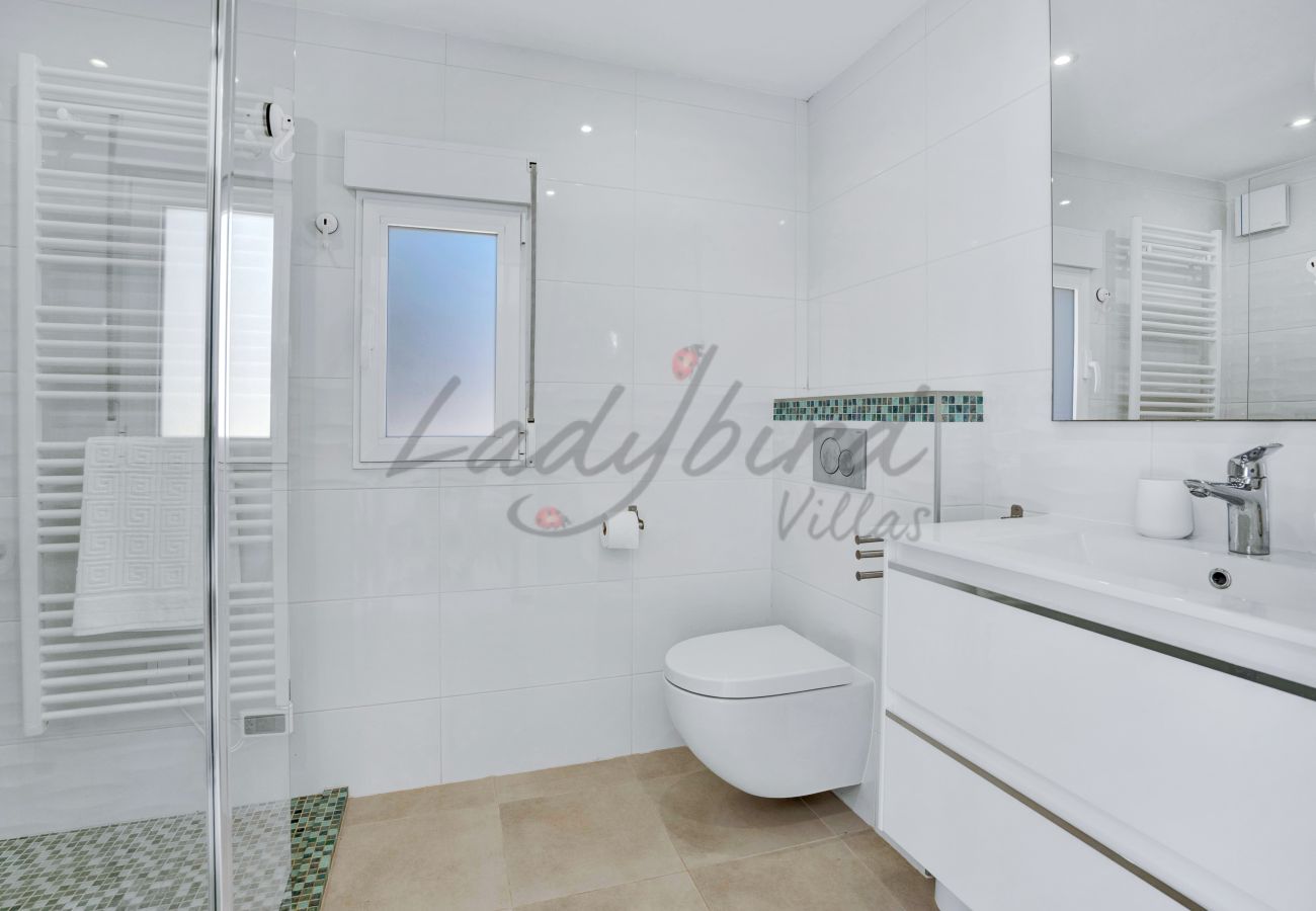 Villa in Denia - LB041 two bedroom villa with pool