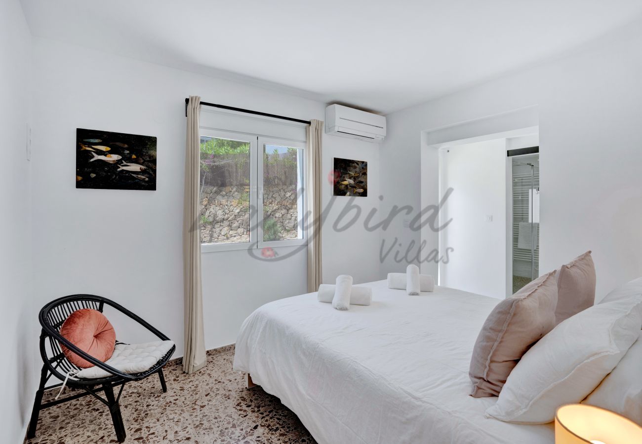 Villa in Denia - LB041 two bedroom villa with pool